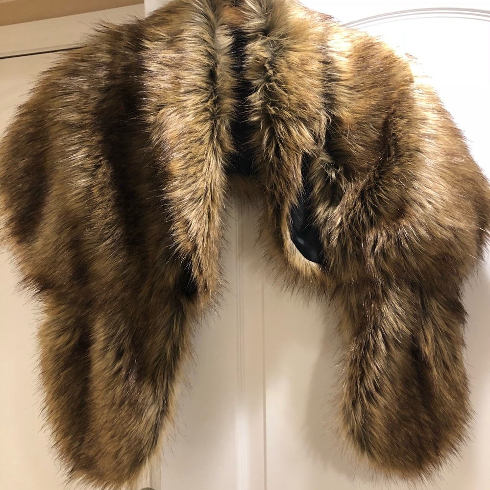 Faux fur stole
